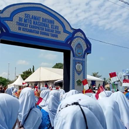 PemDes Mangkalawat ikut memeriahkan Pembukaan MTQ se-Kabupaten Banjar di Kec. Sungai Tabuk