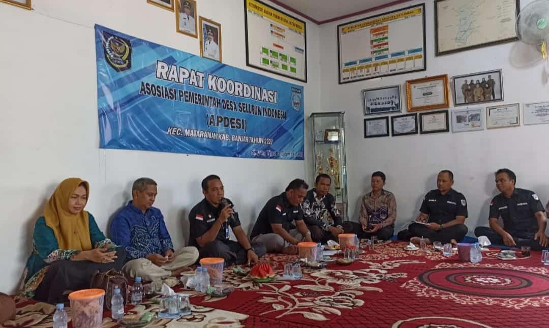 Rapat Koordinasi Asosiasi Pemerintah Desa Seluruh Indonesia (APDESI) di Desa Simpang Tiga