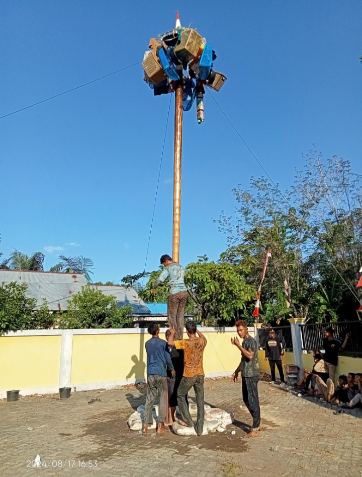 Kemeriahan HUT RI KE-79 Di Desa Mangkalawat