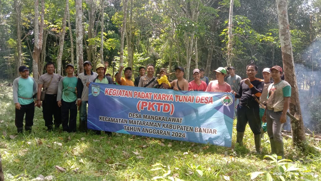 PKTD Pembersihan Sungai Batu Tungku Desa Mangkalawat